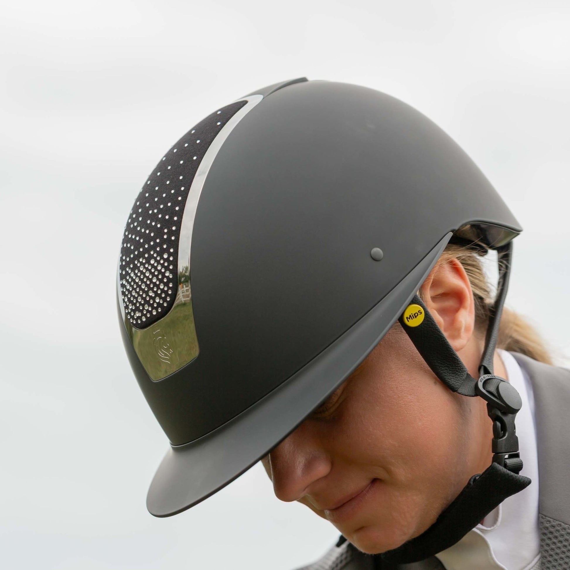 Equinavia Crown MIPS Riding Helmet