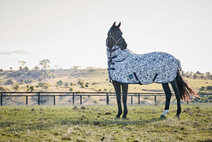 Weatherbeeta ComFiTec Limited Edition Fly Sheet Combo