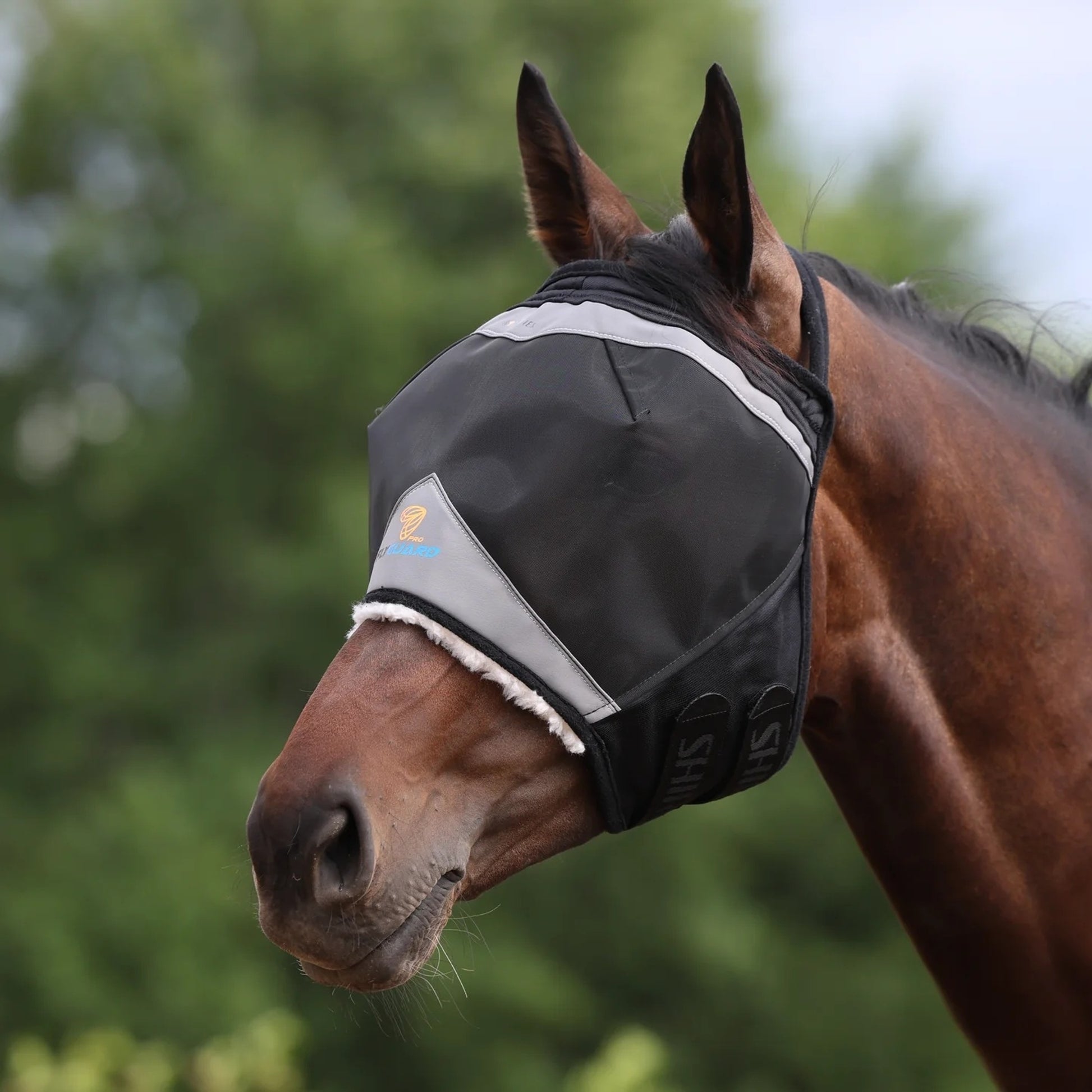 Shires FlyGuard Pro Fine Mesh Earless Fly Mask