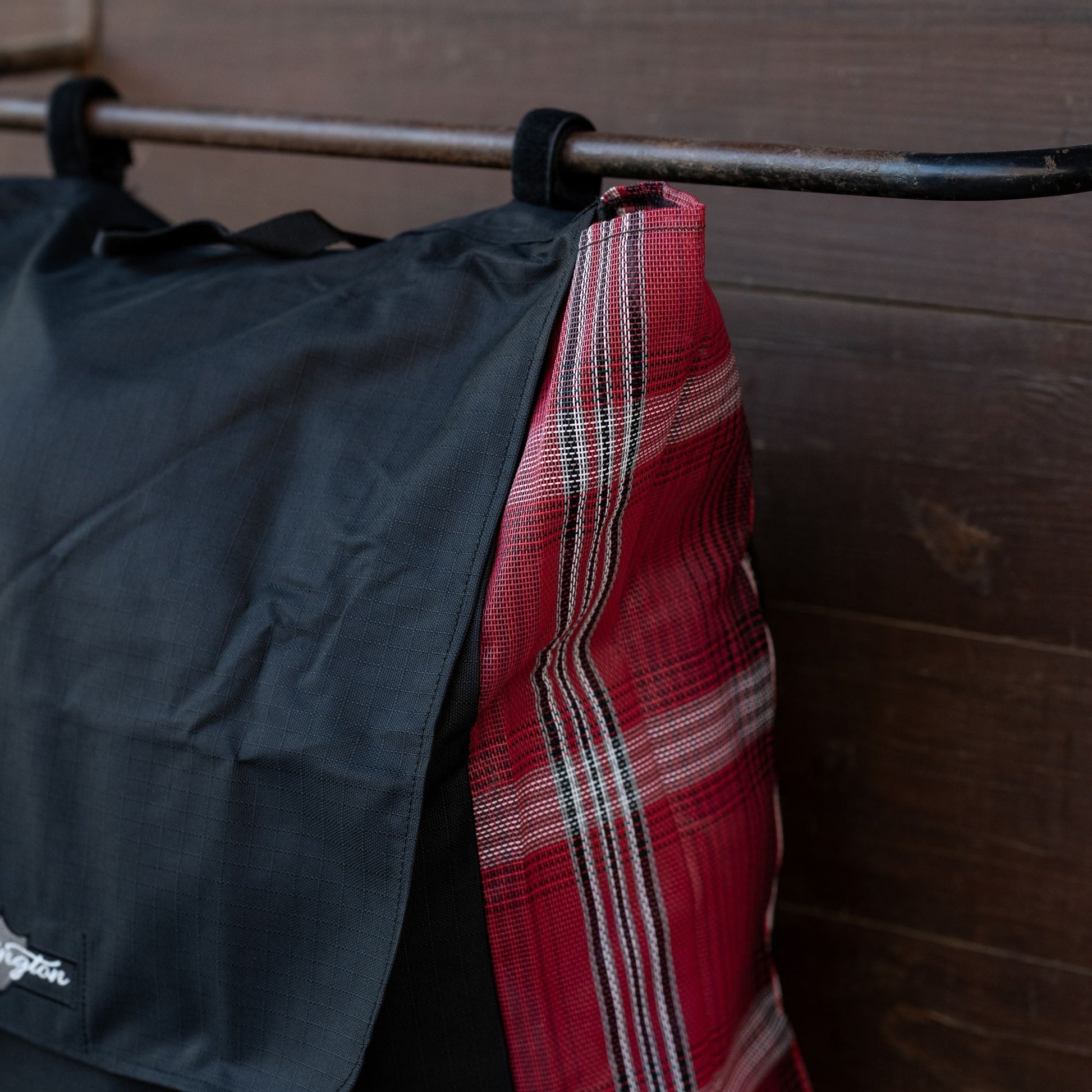 Kensington All Around Blanket Storage Bag