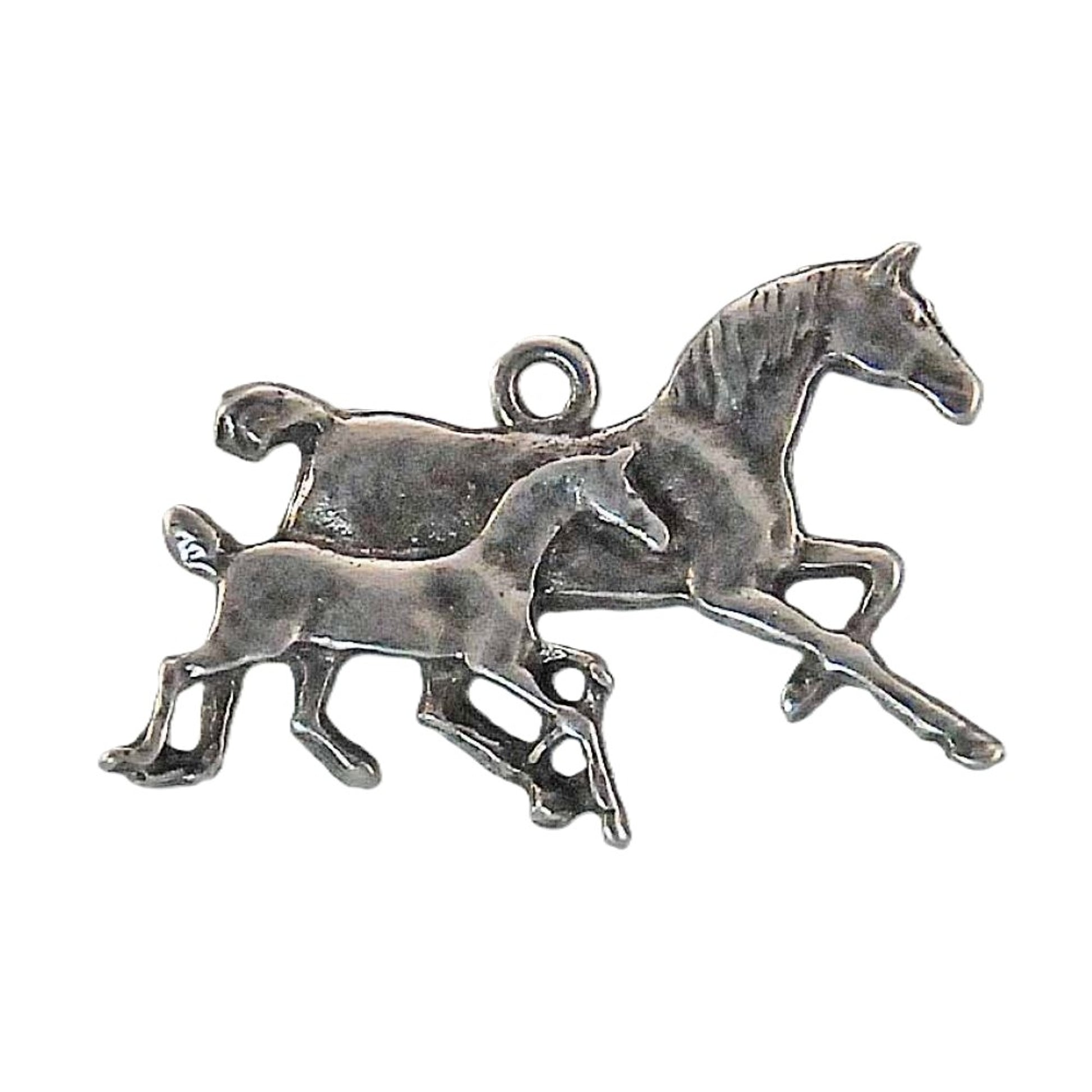 Joppa Mare And Foal PendantBk/Wh