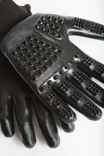 HandsOn Grooming Gloves