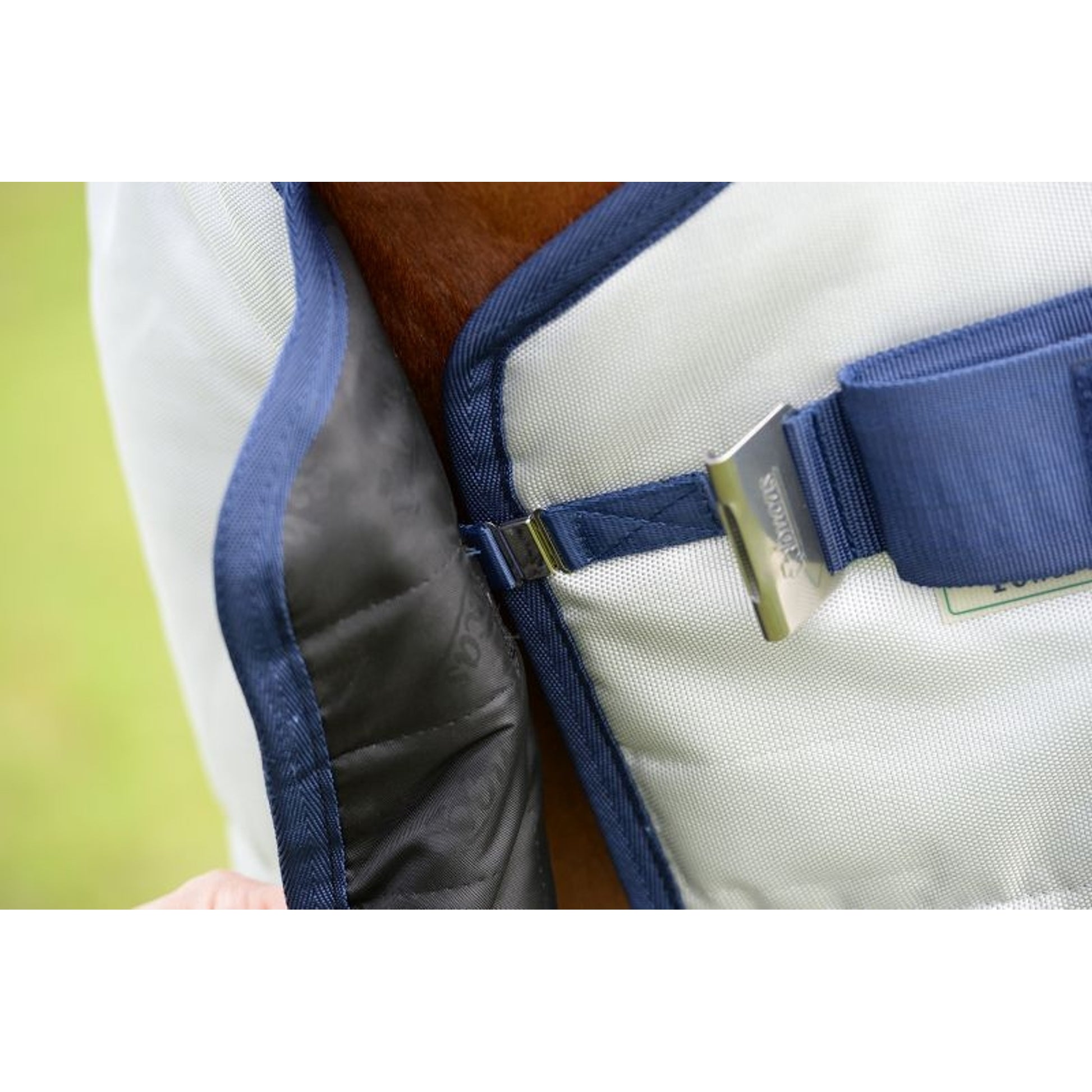 Bucas Light Power Turnout Blanket