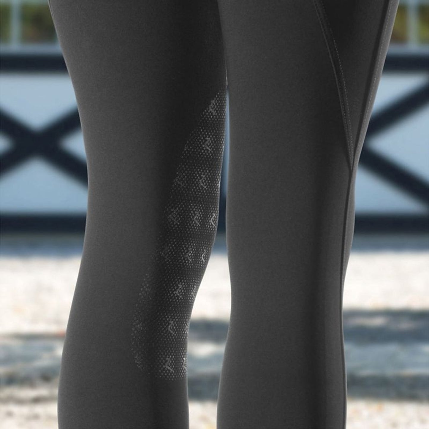 TE047842_580171_01.jpg